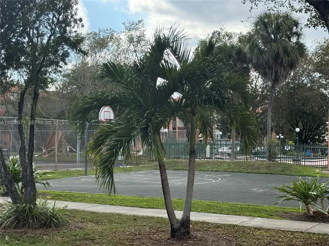 $2,350 | 9410 West Flagler Street, Unit 312, Miami, FL 33174