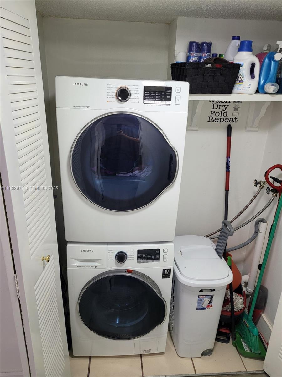 9410 West Flagler Street, Unit 312 Miami, FL 33174 - Photo 6 of 10