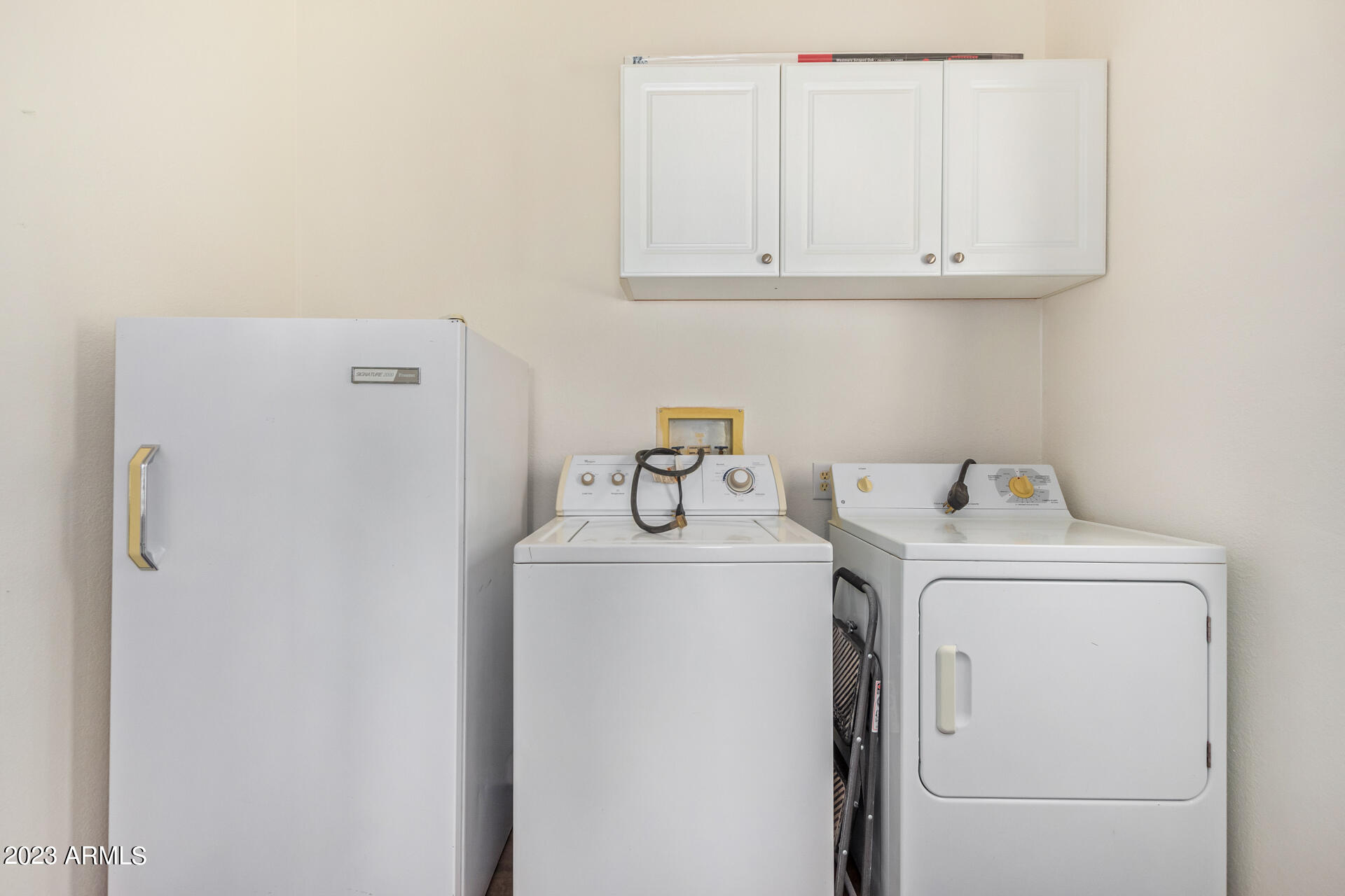 4958 East Rolling Ridge Road San Tan Valley, AZ 85140 - Photo 20 of 41 Large laundry includes W&D & freezer