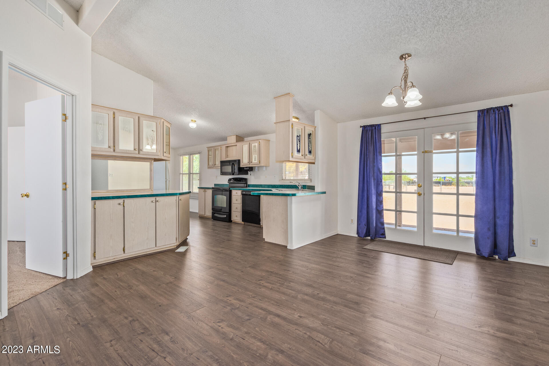 4958 East Rolling Ridge Road San Tan Valley, AZ 85140 - Photo 8 of 41 View to Kitchen