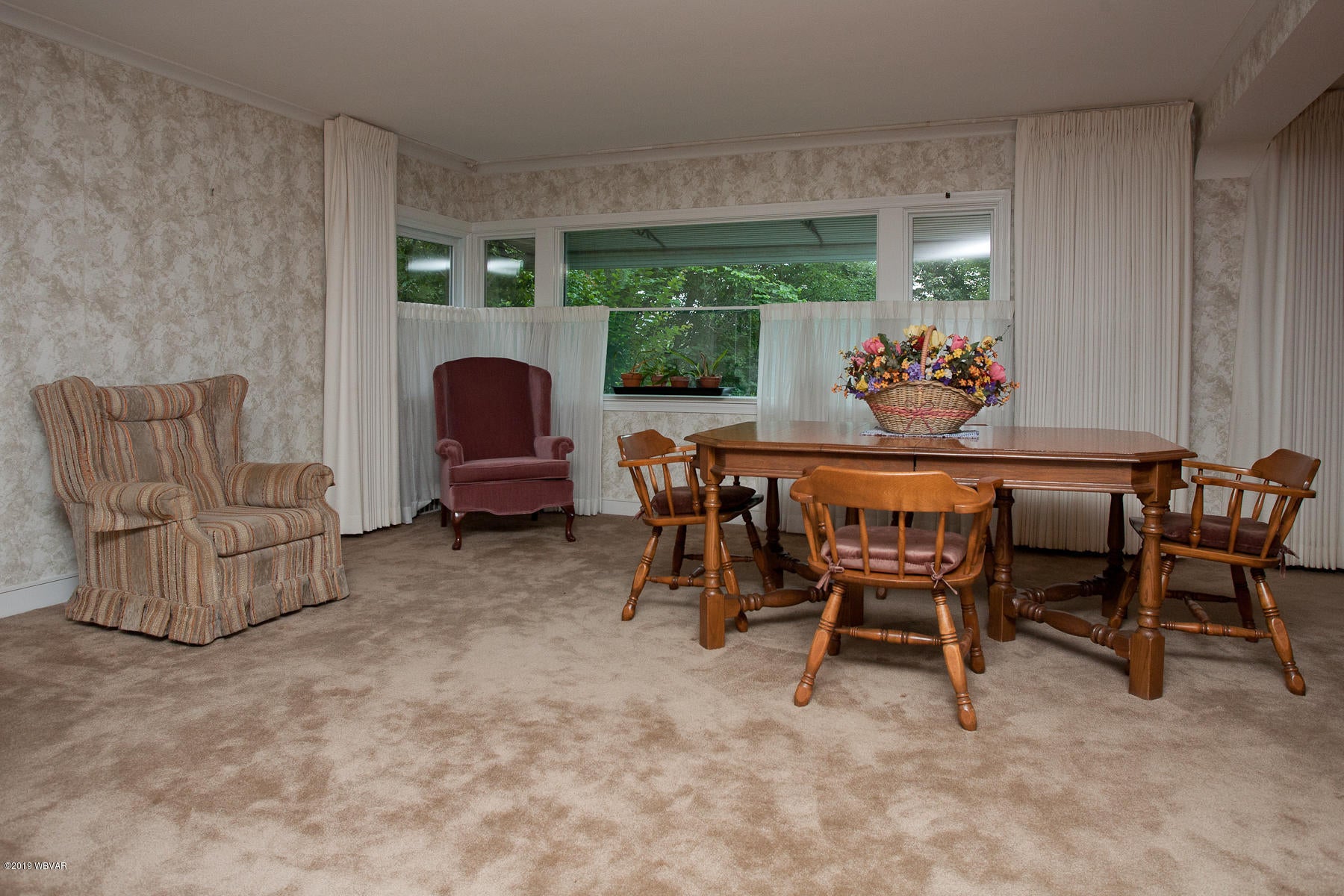 1555 Overbrook Road Williamsport, PA 17701 - Photo 8 of 19 MC073119LF-6