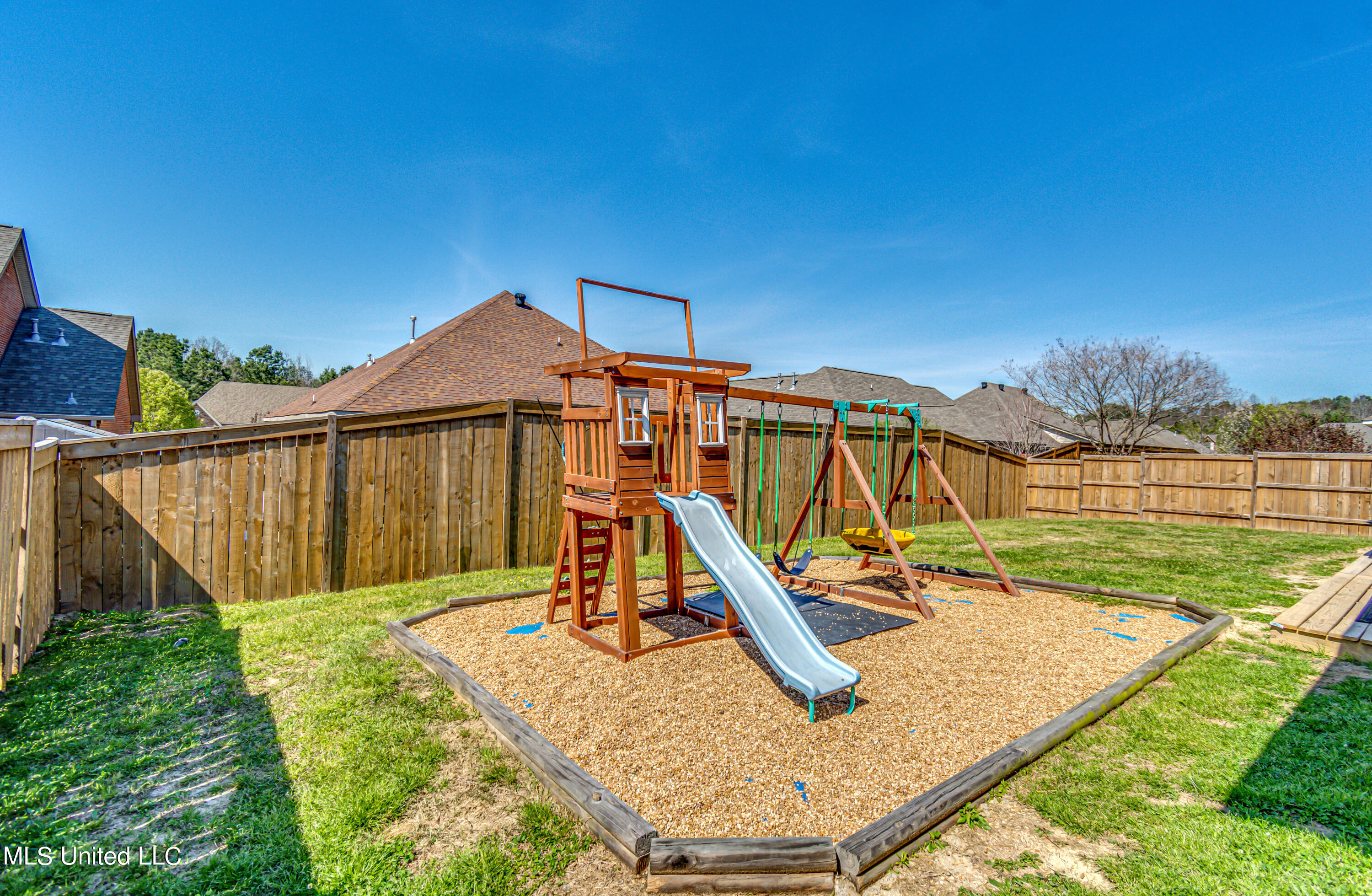 235 Copper Ridge Way Florence, MS 39073 - Photo 5 of 30 235 Copper Ridge Way-12