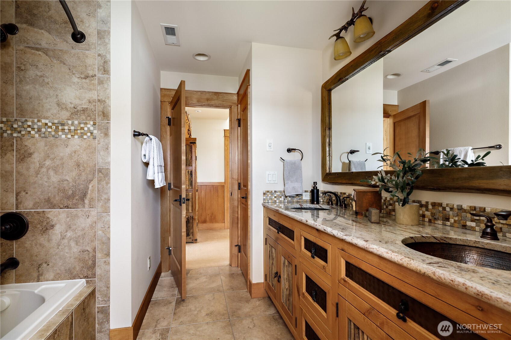 2638 Sunlight Beach Road Clinton, WA 98236 - Photo 16 of 38 Gallery Image 16