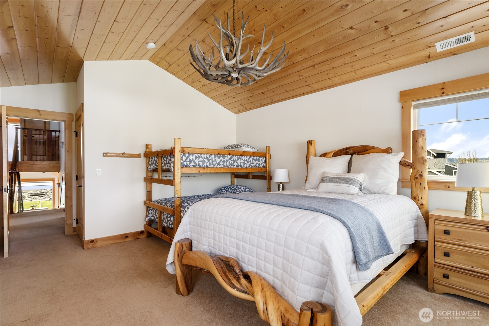 2638 Sunlight Beach Road Clinton, WA 98236 - Photo 19 of 38 Gallery Image 19