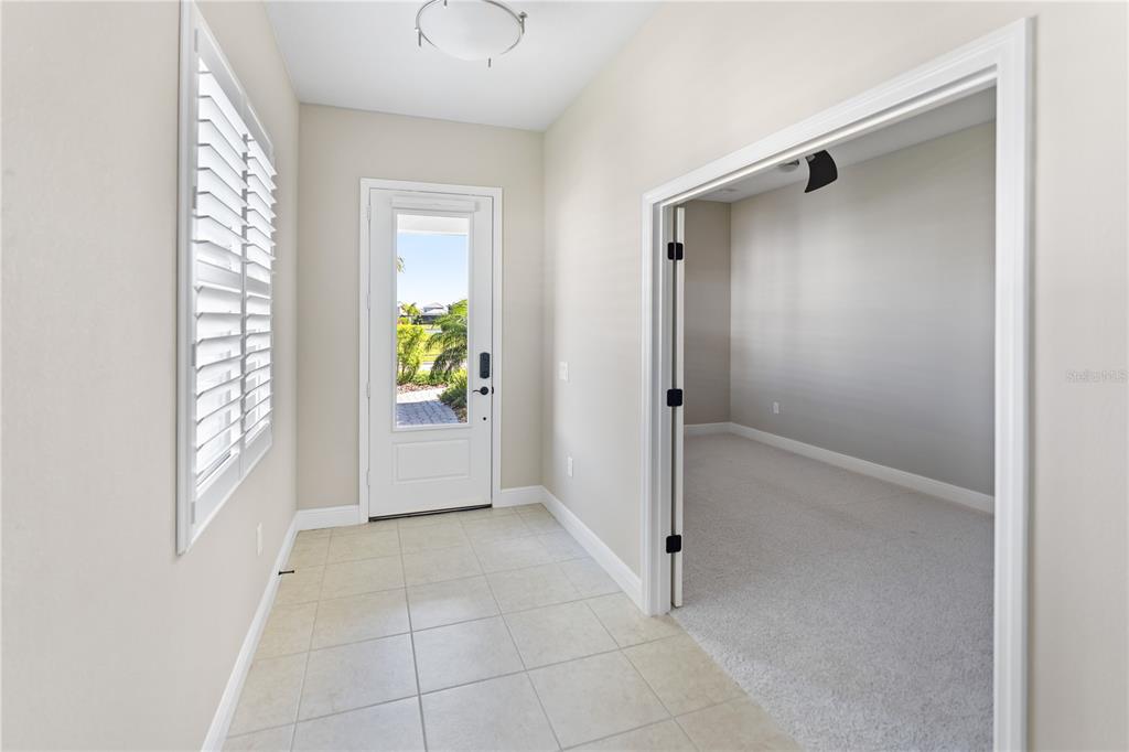 13017 Steinhatchee Loop Venice, FL 34293 - Photo 10 of 98