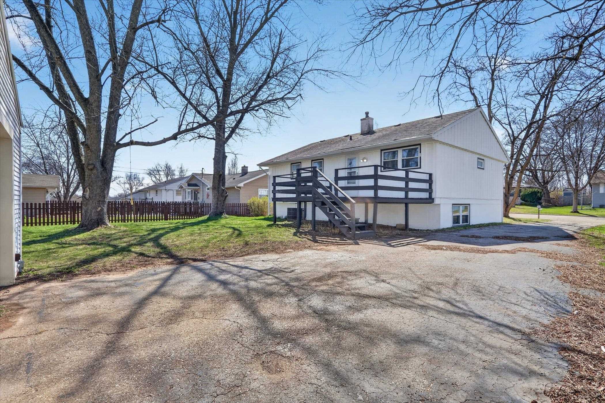2043 Linway Drive Beloit, WI 53511 - Photo 54 of 59