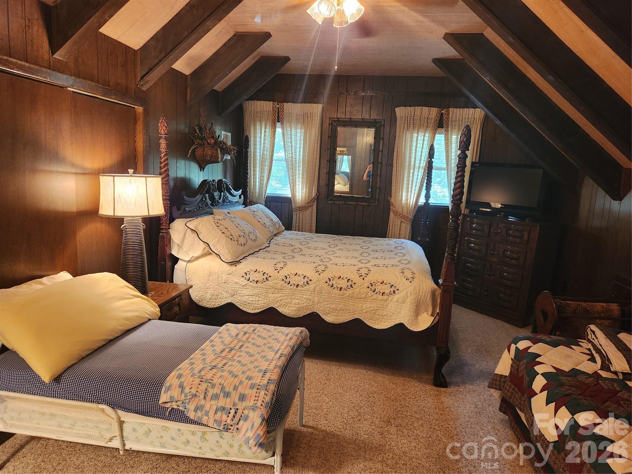 124 Huntington Road Lake Lure, NC 28746 - Photo 19 of 36 Gallery Image 19