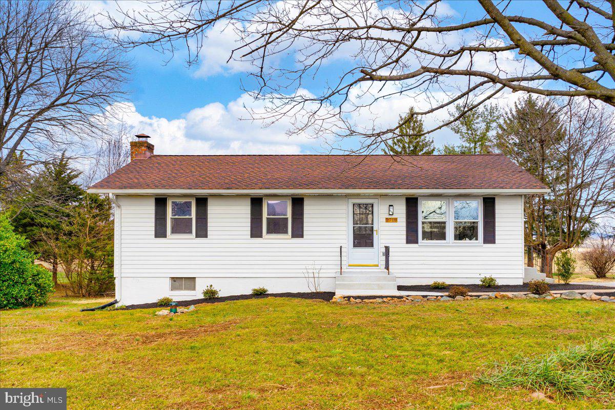 2718 Rowe Road New Windsor, MD 21776 - Photo 3 of 34 Gallery Image 3