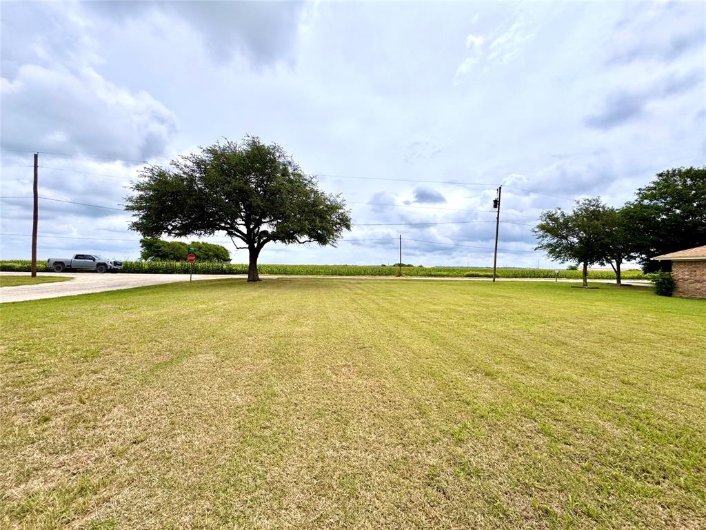 612 Milford Road Itasca, TX 76055 - Photo 8 of 9