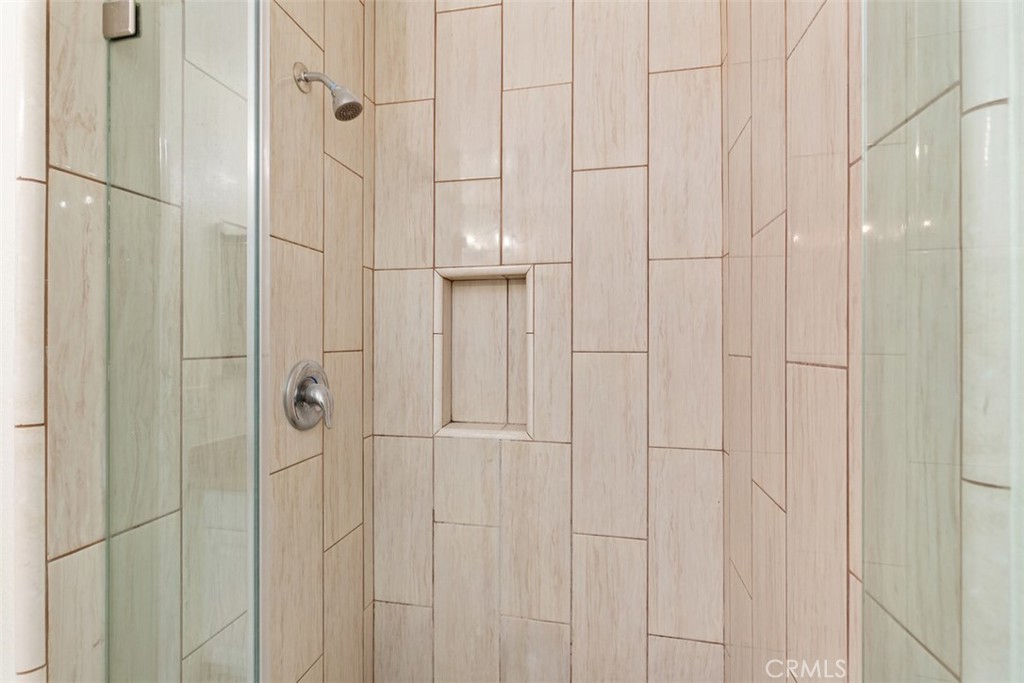 85 Pearl Laguna Niguel, CA 92677 - Photo 25 of 35 a bathroom with a shower