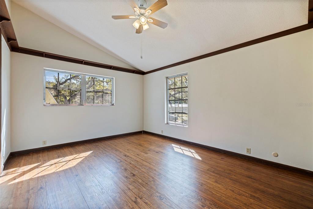2901 Pelham Road North St. Petersburg, FL 33710 - Photo 39 of 46