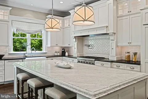 $3,599,000 | 248 Springvale Road, Great Falls, VA 22066