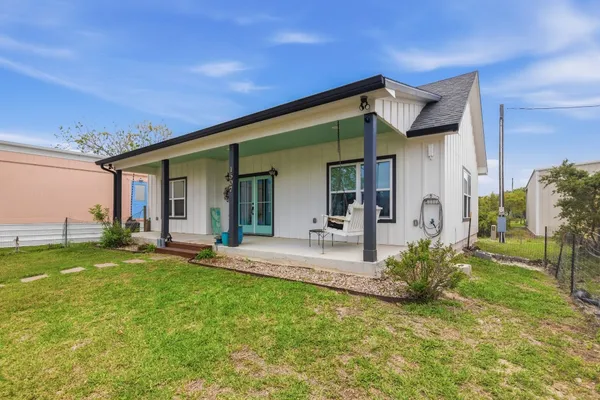 $289,000 | 1507 Polk Avenue, Port O'Connor, TX 77982