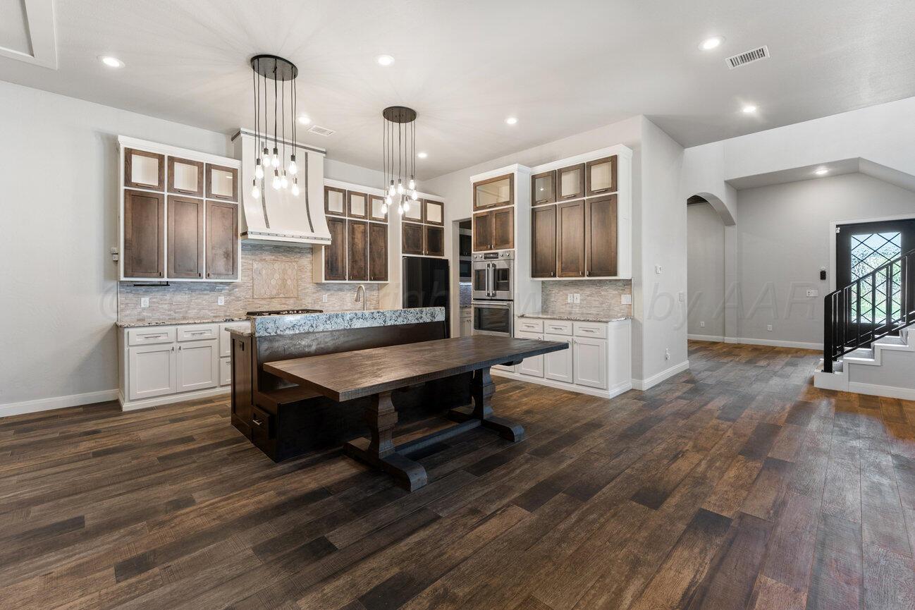 5706 Wesley Road Amarillo, TX 79119 - Photo 13 of 77 Color-20
