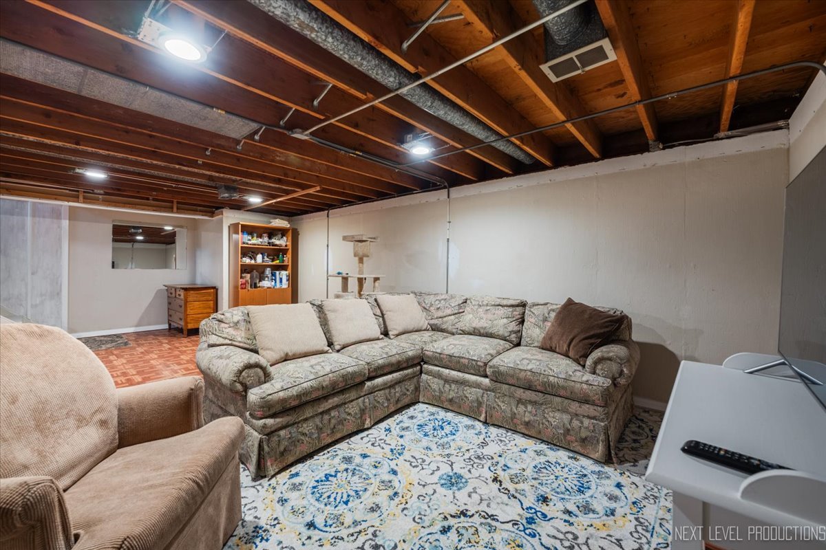 1607 Oak Street St. Charles, IL 60174 - Photo 16 of 21