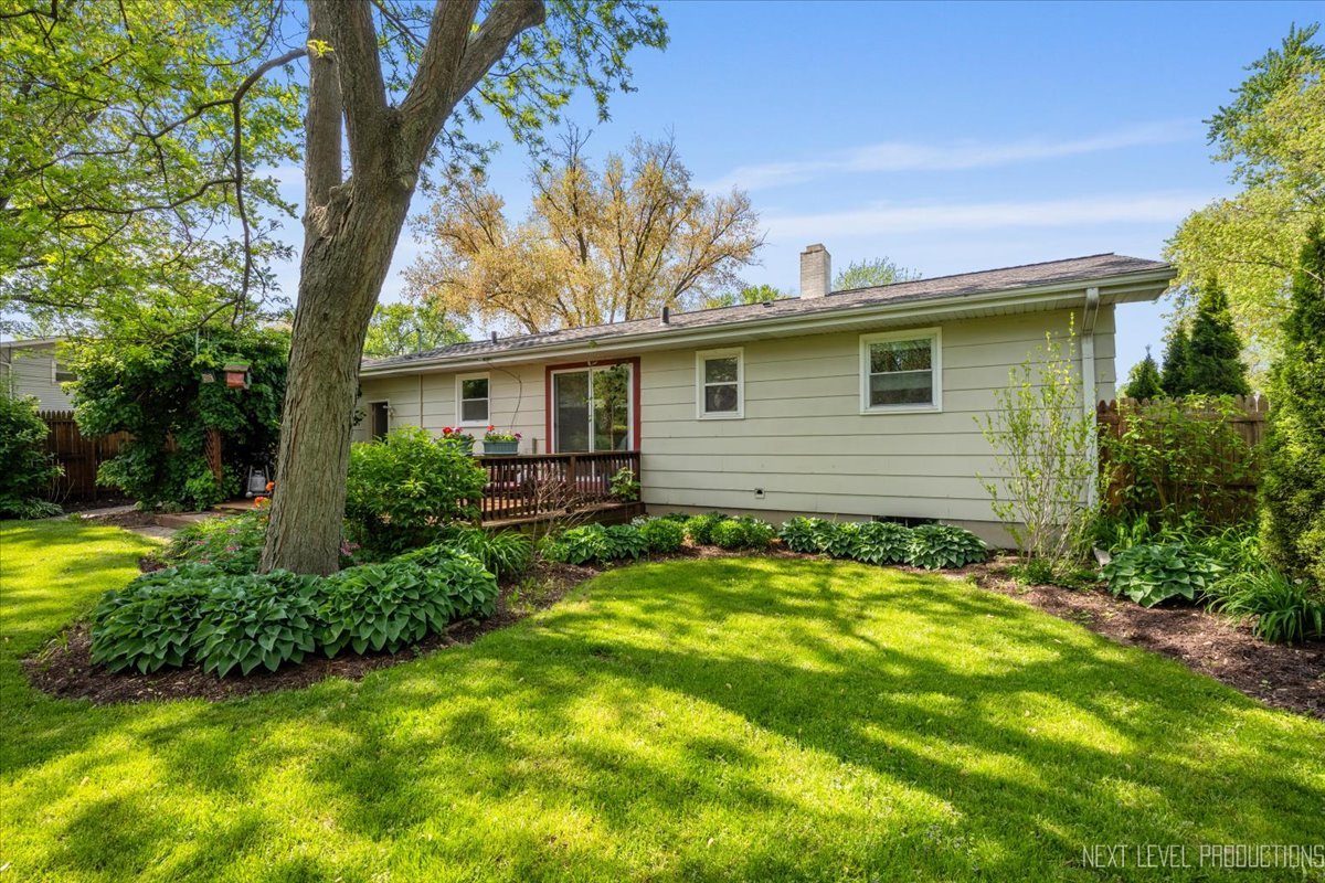1607 Oak Street St. Charles, IL 60174 - Photo 19 of 21