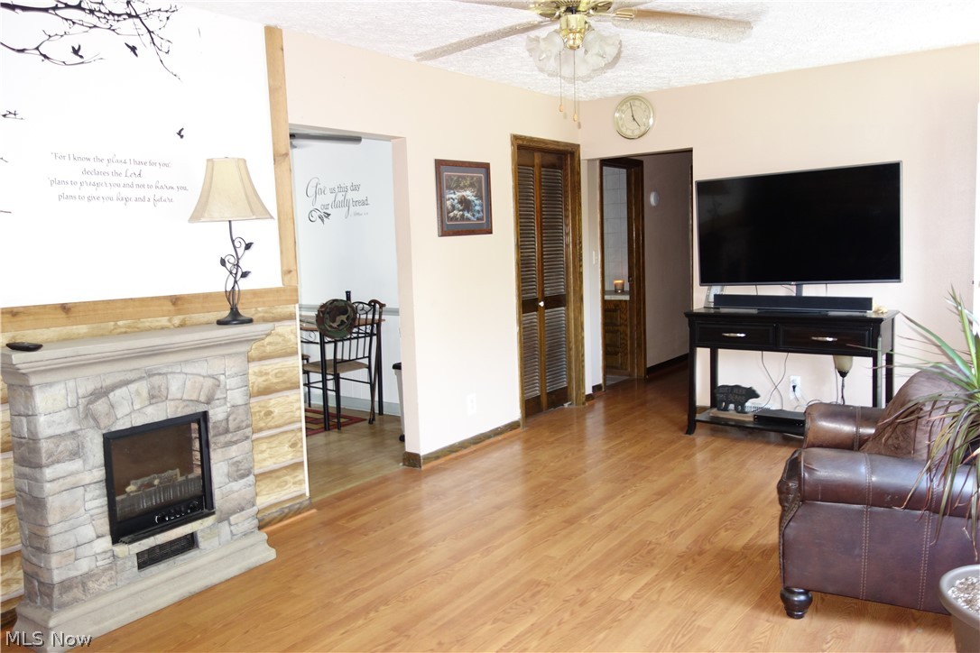 1282 West Nimisila Road New Franklin, OH 44216 - Photo 11 of 33