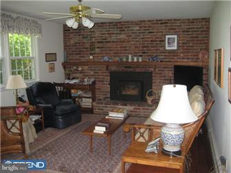 186 Gulph Hills Road Radnor, PA 19087 - Photo 6 of 12 Family Room