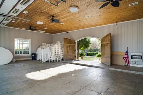 $3,900,000 | 11200 Highway 142, Stantonville, TN 38379