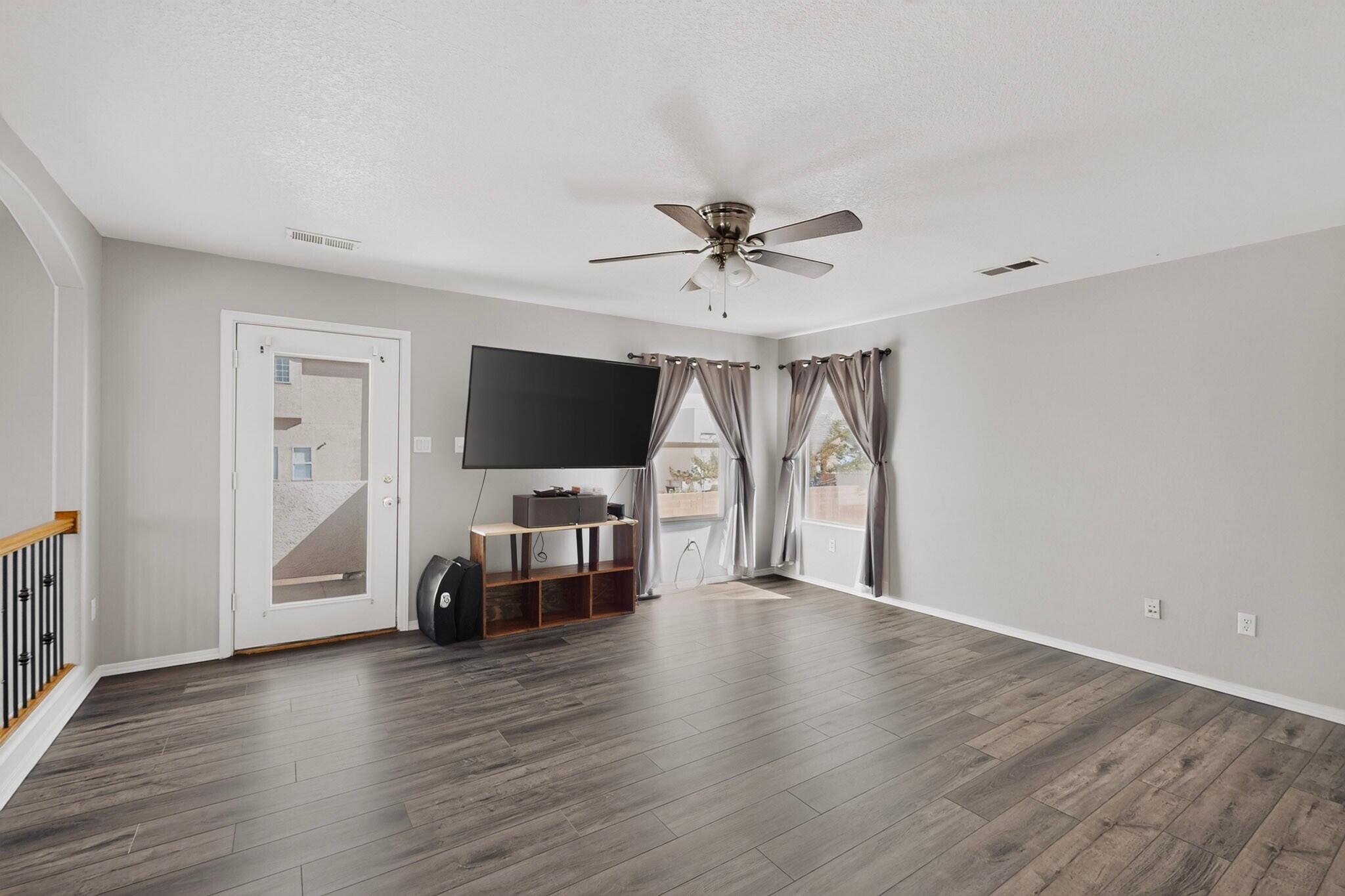 1225 Danzante Drive Southeast Rio Rancho, NM 87124 - Photo 31 of 47 Gallery Image 31