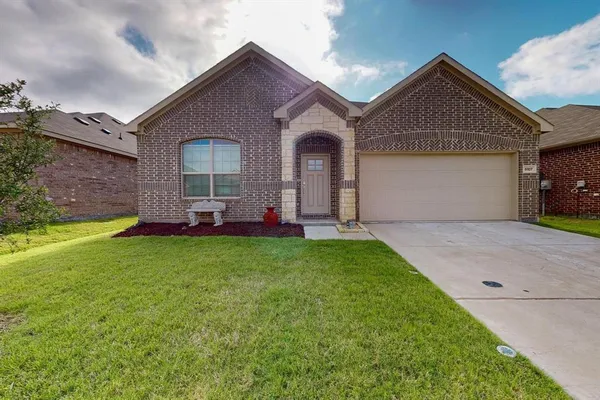 $349,900 | 5107 Penrose Drive, Princeton, TX 75407