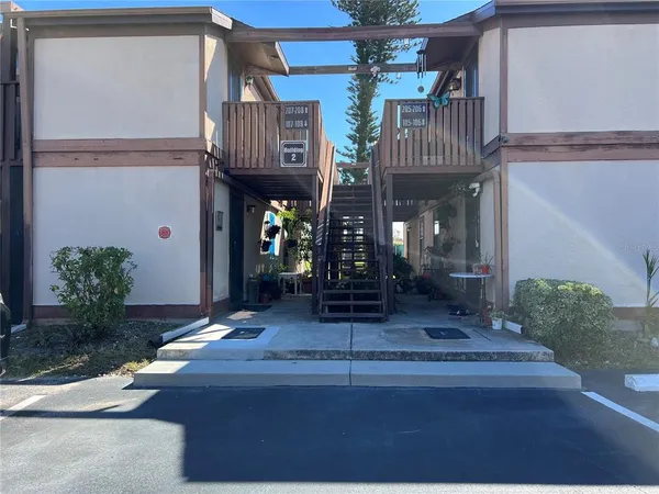 $159,000 | 5026 Water Oak Drive, Unit 208, Bradenton, FL 34207