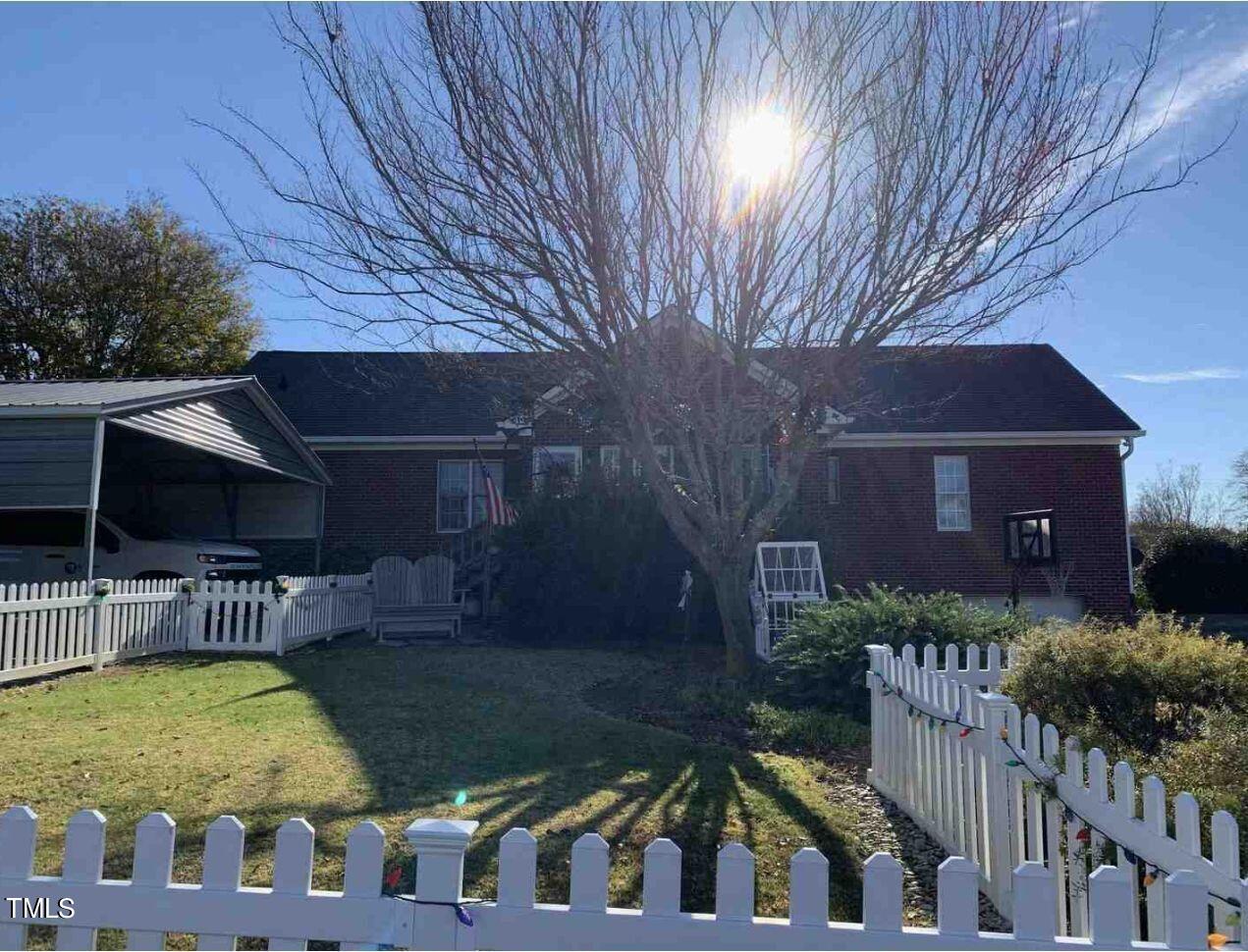 180 Loop Road Clayton, NC 27527 - Photo 5 of 24 5