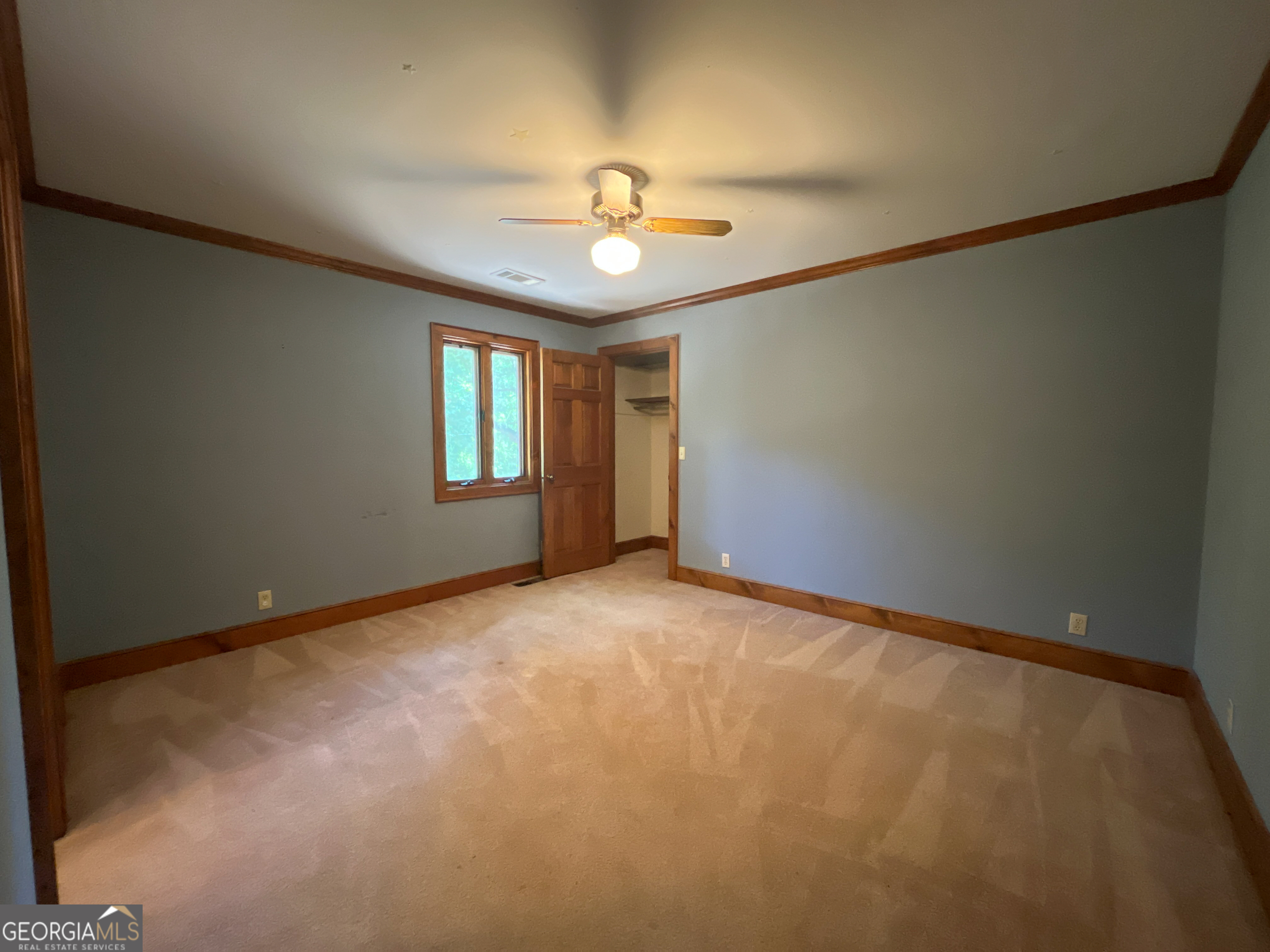 3222 Highway 80 Dublin, GA 31021 - Photo 32 of 49 a view of an empty room with a window