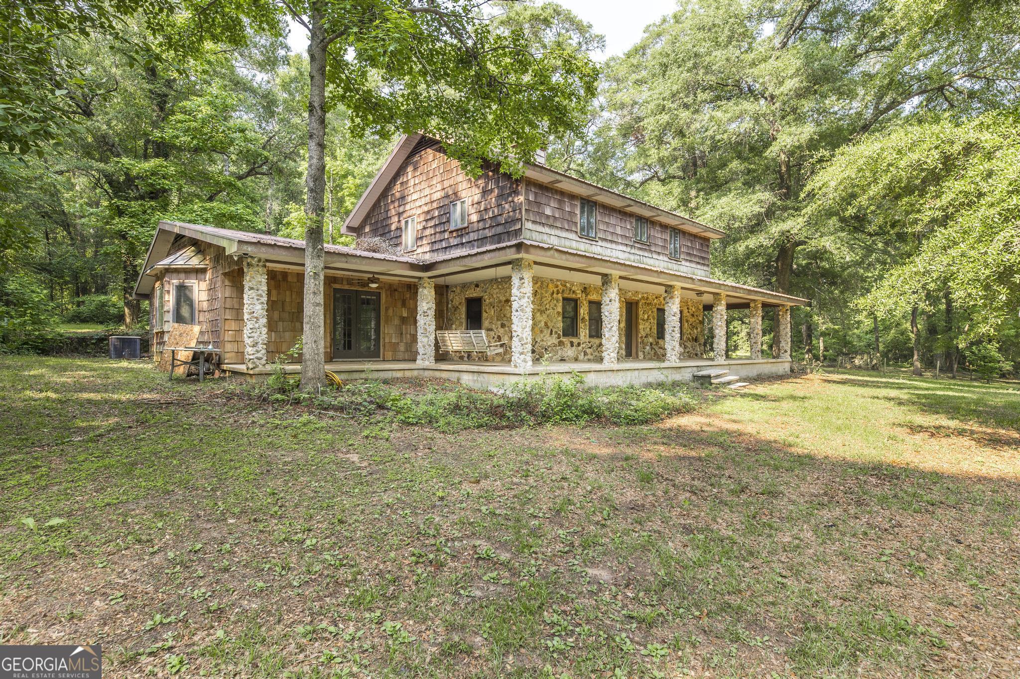 3222 Highway 80 Dublin, GA 31021 - Photo 38 of 49 a view of a yard in front of house