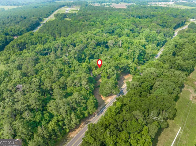 a view of a and white house