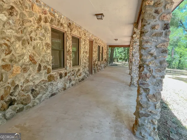 a view of a entryway door of the house