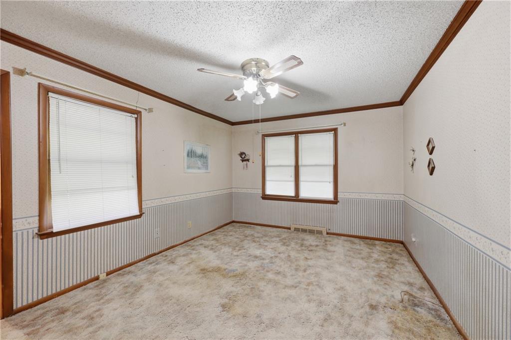 2419 South Ellison Way Independence, MO 64055 - Photo 13 of 28