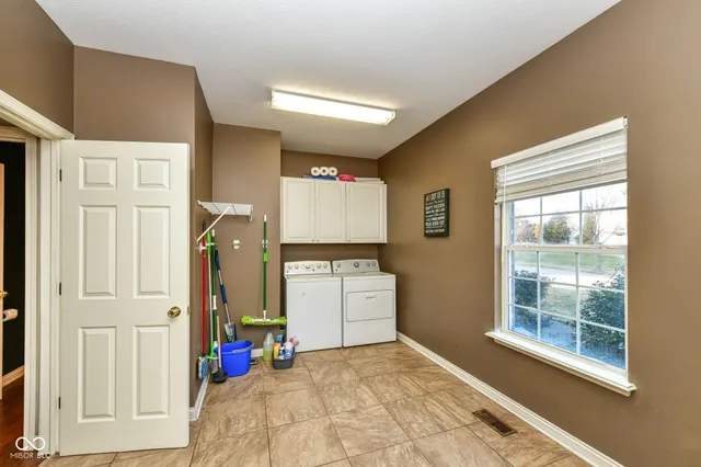 $629,000 | 11482 Burkwood Drive, Carmel, IN 46033