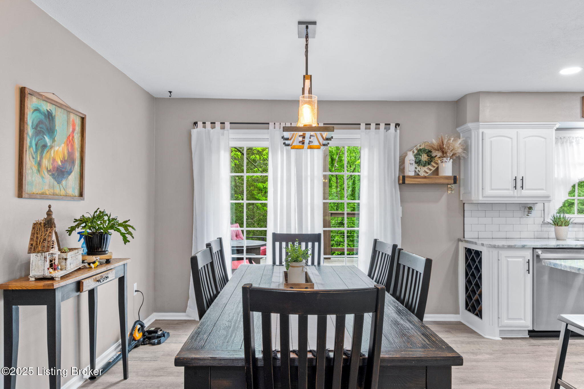 6501 Hollow Tree Road Louisville, KY 40228 - Photo 13 of 42 15-web-or-mls-696A2035