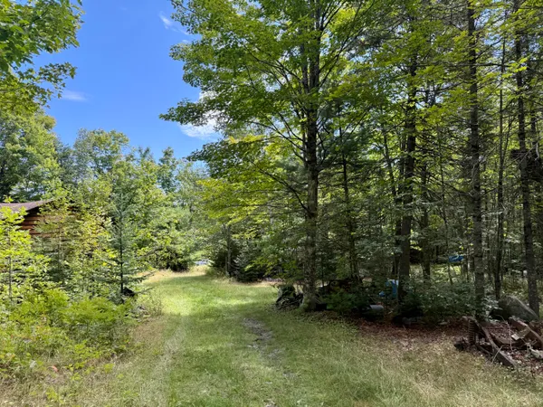 $375,000 | 267 Guilford Road, Cambridge, ME 04923