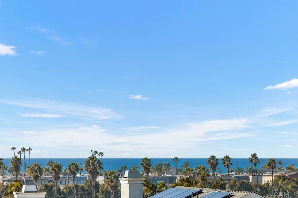 6833 Watercourse Drive Carlsbad, CA 92011 - Photo 25 of 49 a view of a city