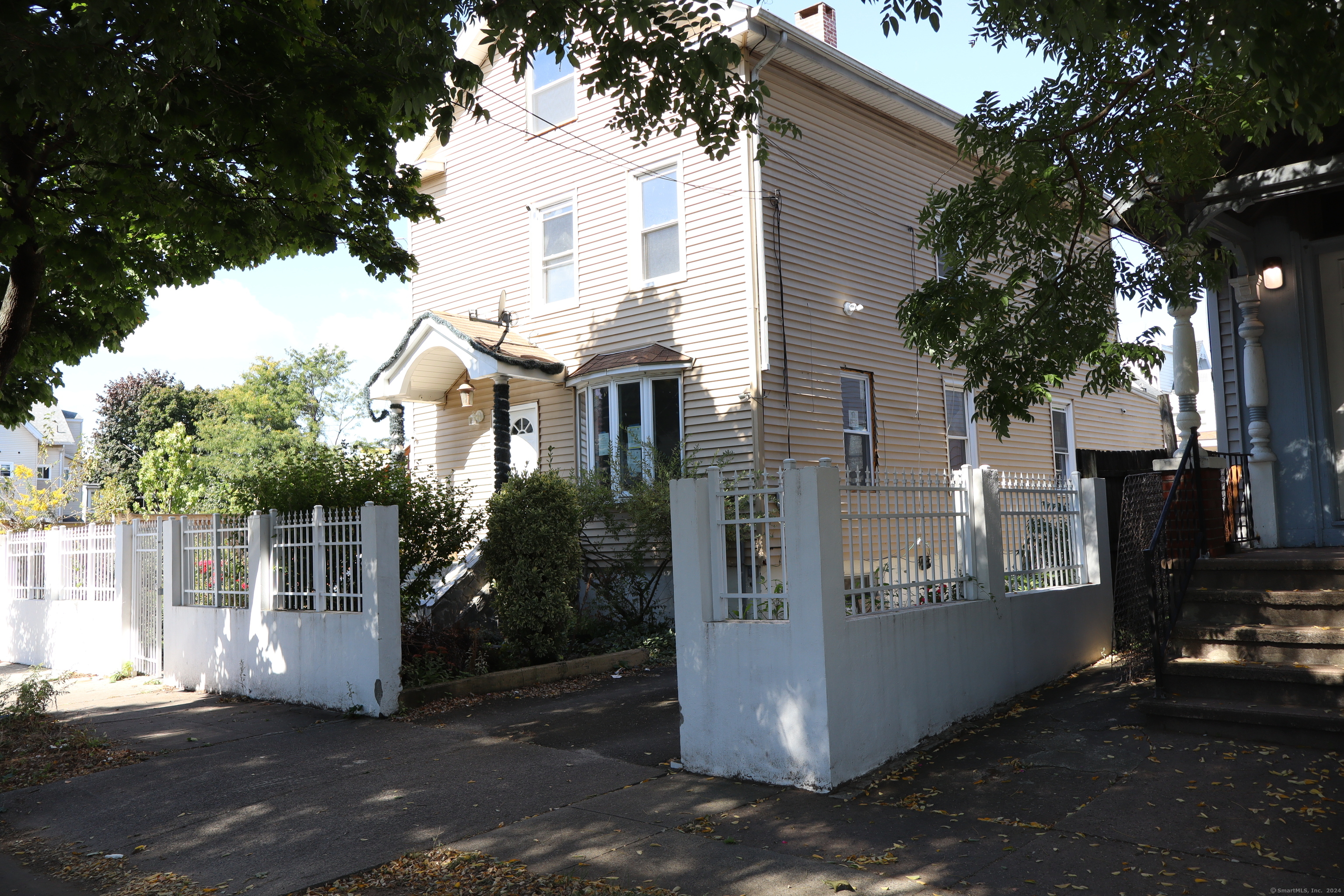 79 Woolsey Street, Unit 2 New Haven, CT 06513 - Photo 1 of 14