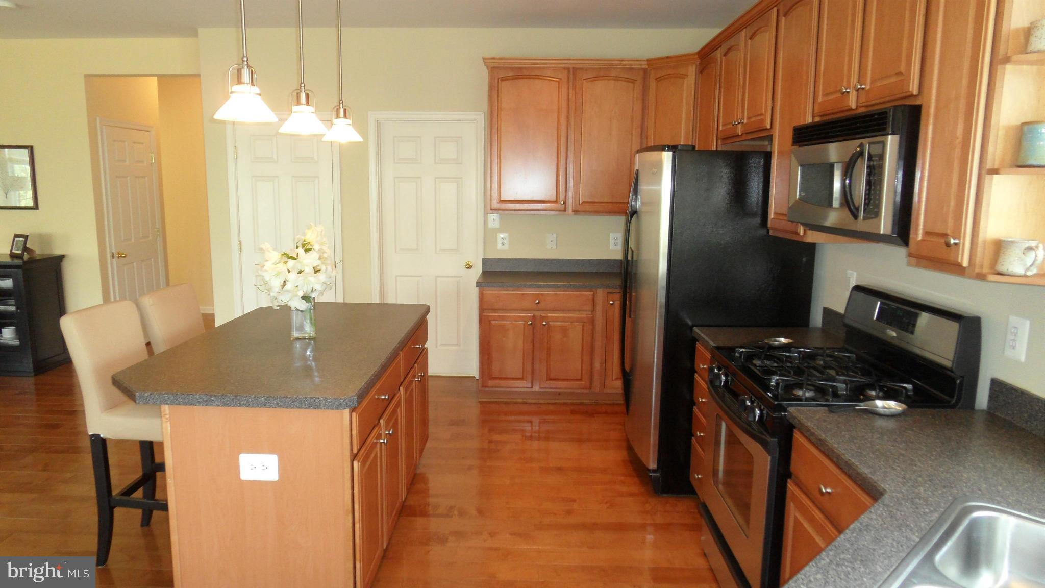 1715 Canal Run Drive Point of Rocks, MD 21777 - Photo 9 of 30 Kitchen