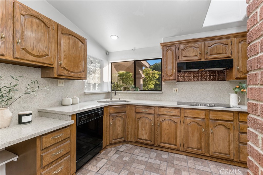9348 Tujunga Canyon Boulevard Tujunga, CA 91042 - Photo 30 of 39