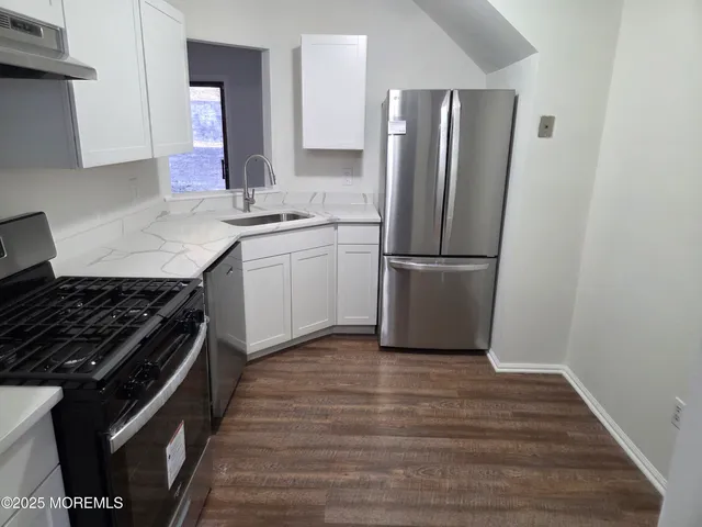 $3,100 | 2006 Bayhead Drive, Unit 2006, Sayreville, NJ 08859