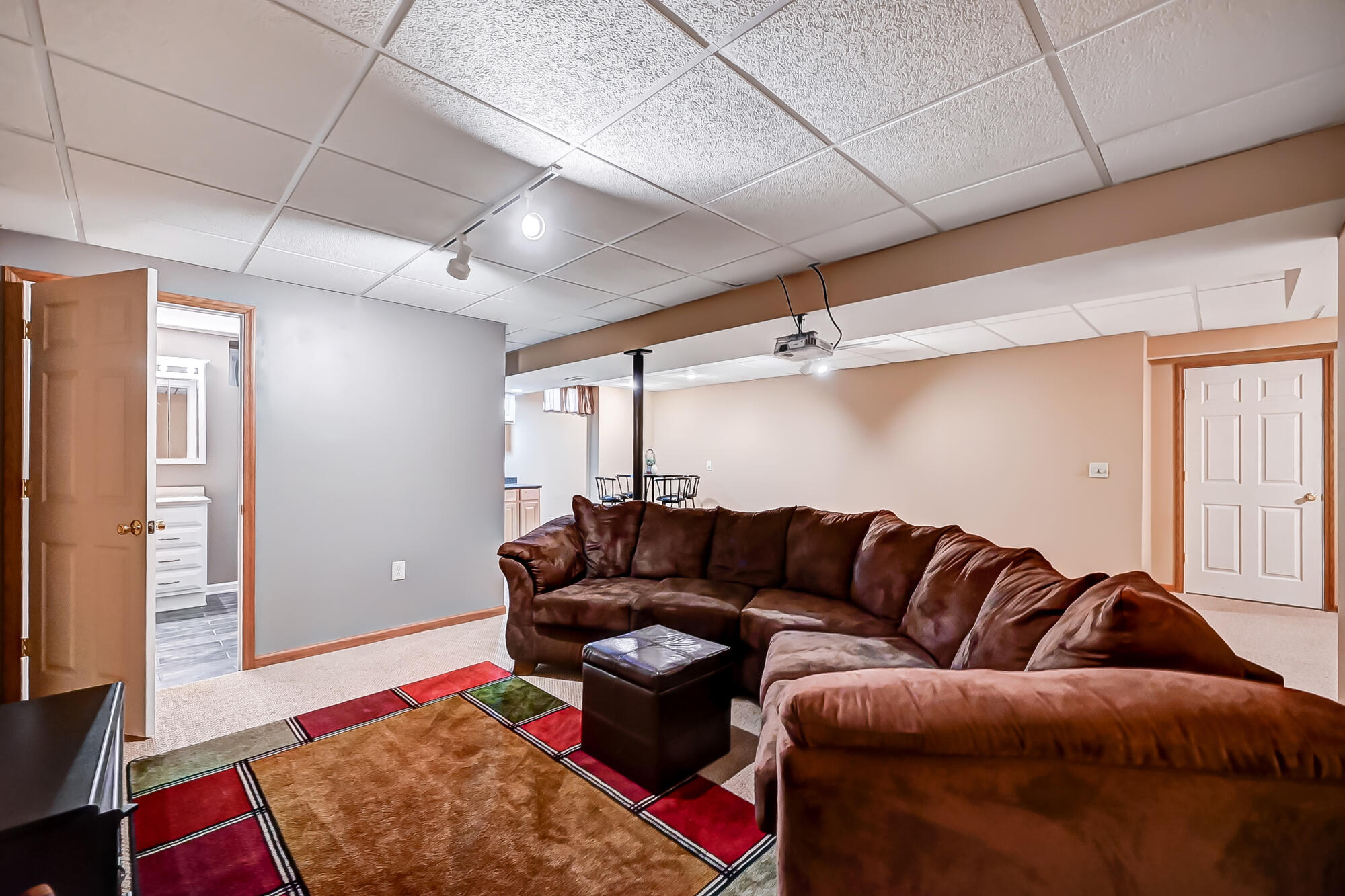 4647 Ridgewood Road East Springfield, OH 45503 - Photo 44 of 62
