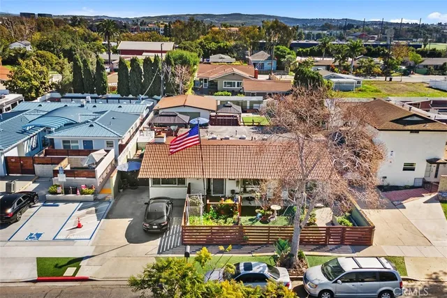 $2,850,000 | 20292 Riverside Drive, Newport Beach, CA 92660