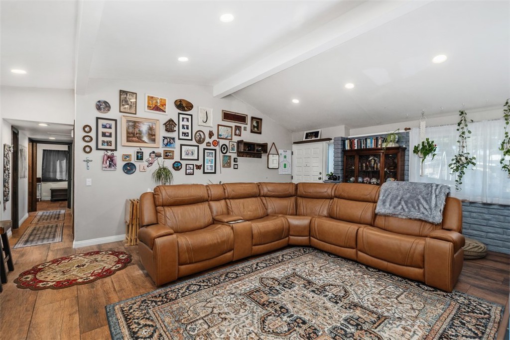 20292 Riverside Drive Newport Beach, CA 92660 - Photo 14 of 38 Great room- hallway to the bedrooms and bathrooms.