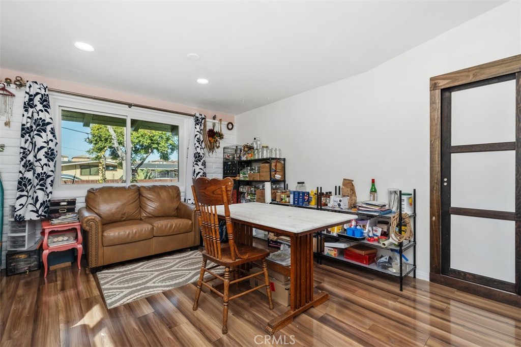 20292 Riverside Drive Newport Beach, CA 92660 - Photo 26 of 38 3rd bedroom currently used as a craft room