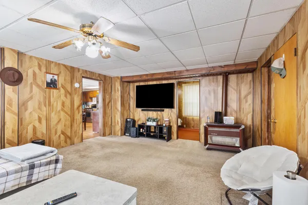 $179,900 | 1314 South 10th Street, Manitowoc, WI 54220