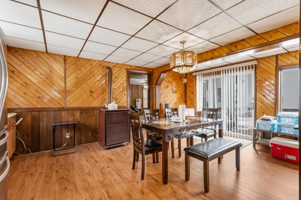 $179,900 | 1314 South 10th Street, Manitowoc, WI 54220