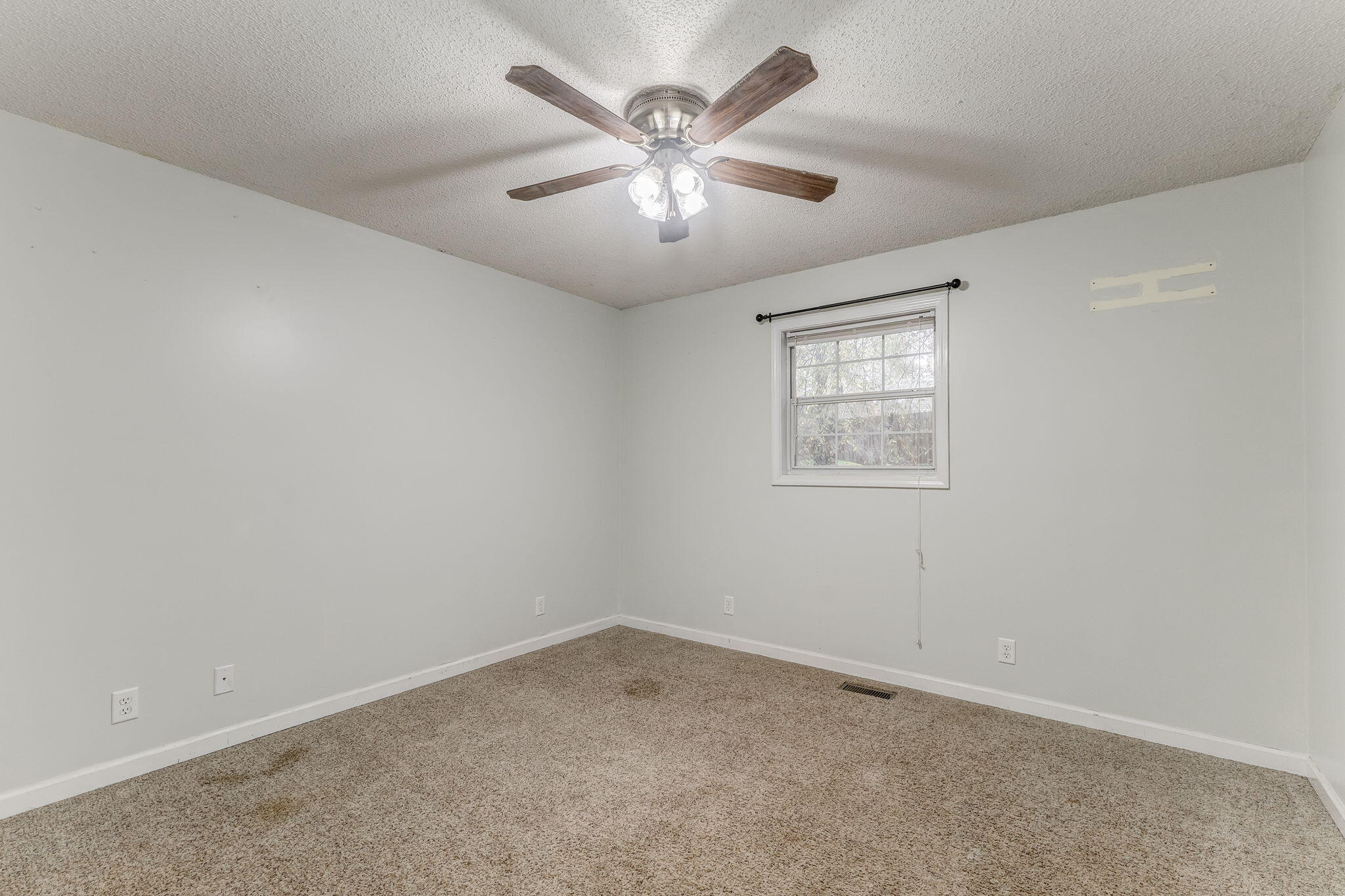 757 Ellis Circle Chatsworth, GA 30705 - Photo 35 of 47 35-web-or-mls-DSC03891_2_3