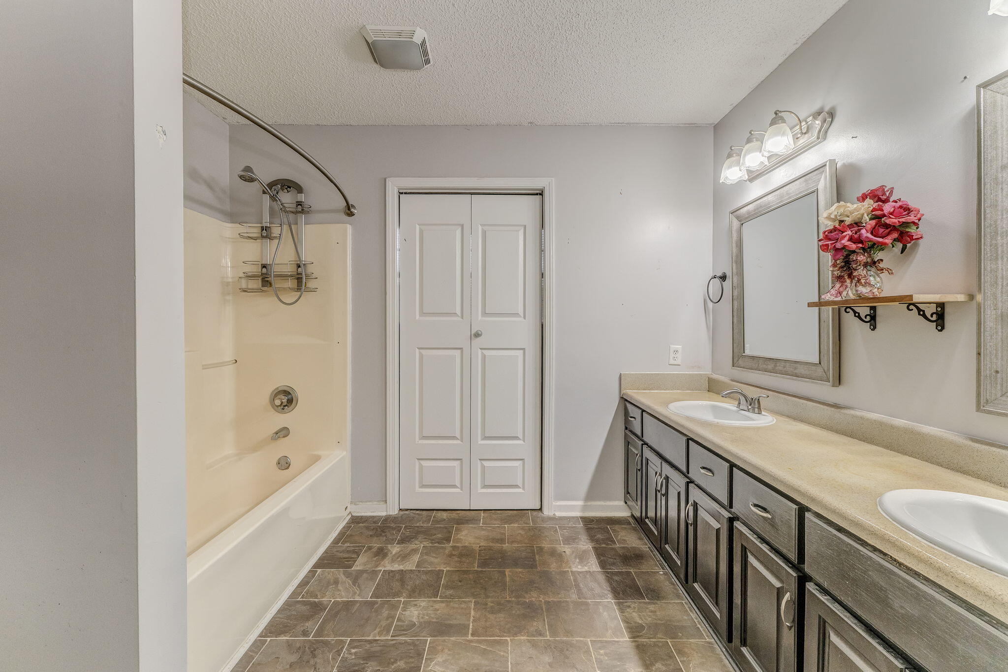 757 Ellis Circle Chatsworth, GA 30705 - Photo 43 of 47 43-web-or-mls-DSC03912_3_4