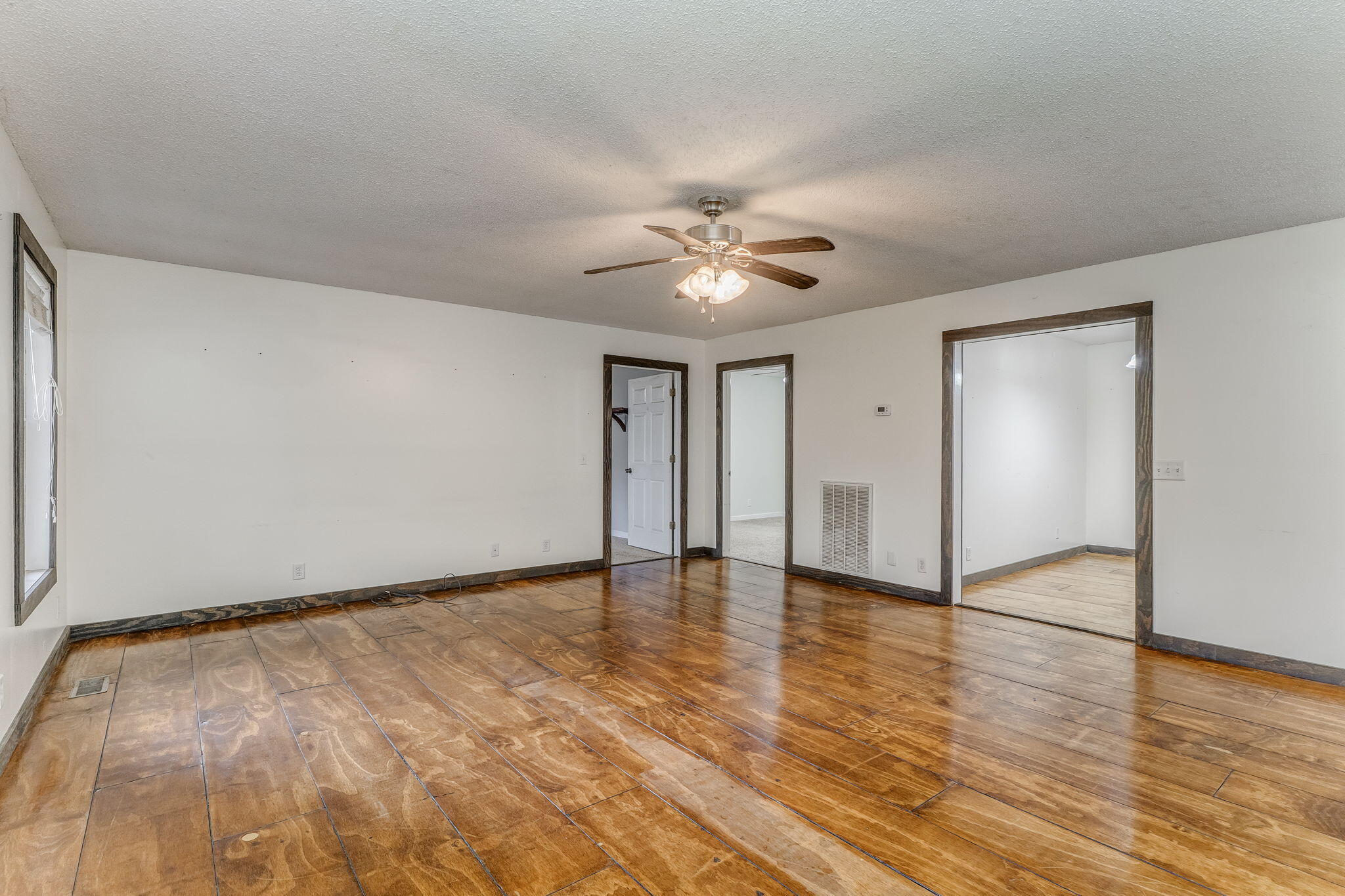 757 Ellis Circle Chatsworth, GA 30705 - Photo 10 of 47 10-web-or-mls-DSC03825_6_7