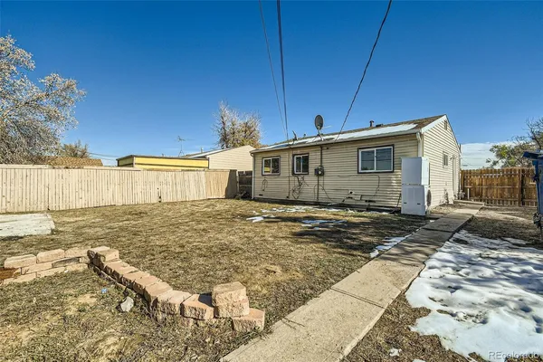 $330,000 | 7695 Kearney Drive, Commerce City, CO 80022